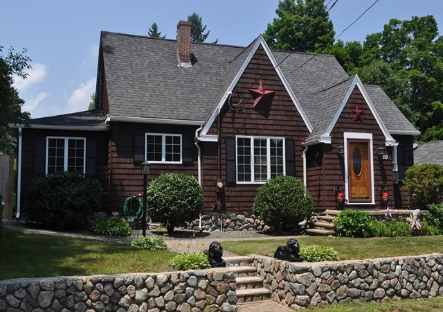 2nd image of 10 Mount Vernon Street, Middleton, MA 01949 | MLS# 73549316