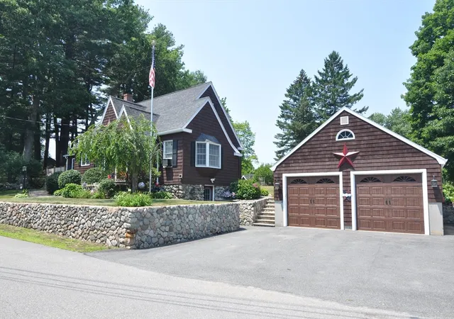 3rd image of 10 Mount Vernon Street, Middleton, MA 01949 | MLS# 73549316