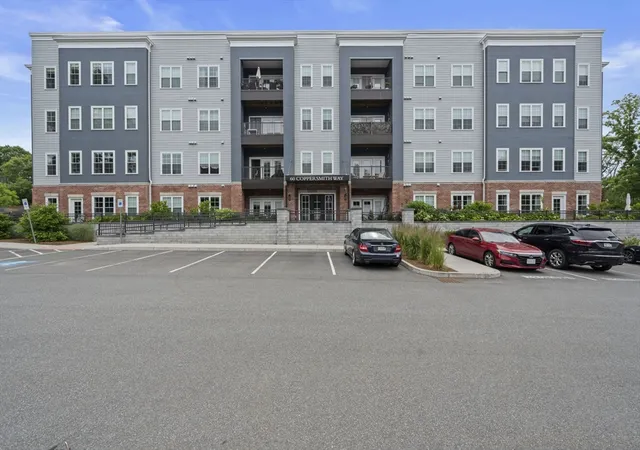 2nd image of 60 Coppersmith Way #303, Canton, MA 02021 | MLS# 73556221