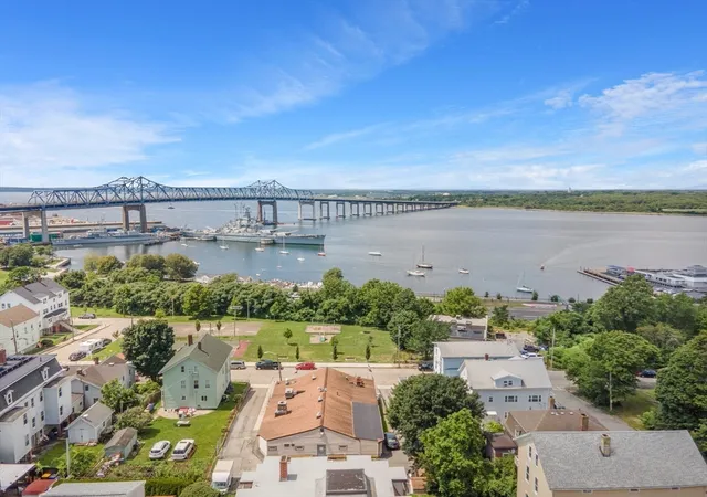 2nd image of 346 Durfee St, Fall River, MA 02720