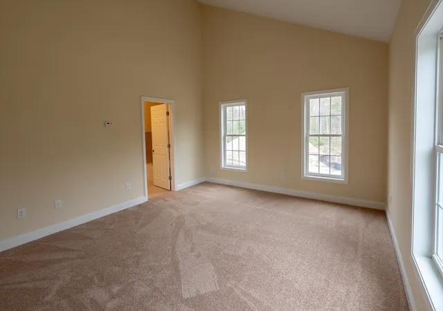 Homes for sale in Uxbridge, MA | 20d Crownshield #20D, Uxbridge, MA 01569 | MLS# 73546386