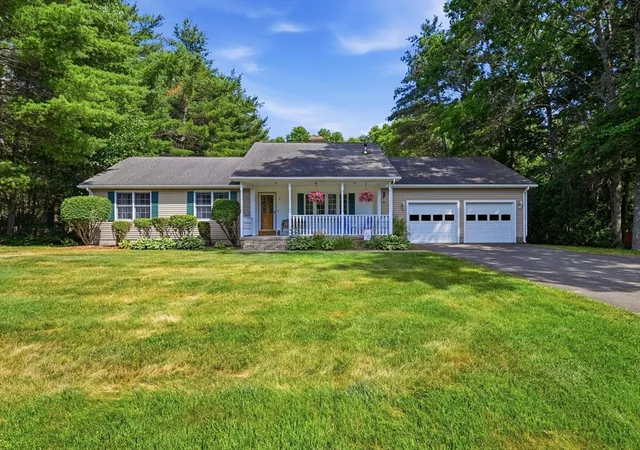 Homes for sale in Belchertown, MA | 9 Nathaniel Way, Belchertown, MA 01007 | MLS# 73537826
