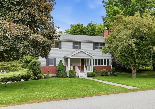 34th image of 6 Hillcrest Rd, Bedford, MA 01730 | MLS# 73529119