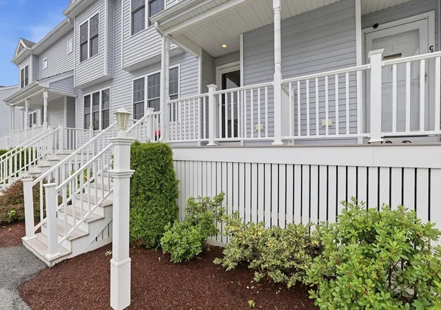 Homes for sale in Whitman, MA | 1 Paradise Ln #C3, Whitman, MA 02382 | MLS# 73541187