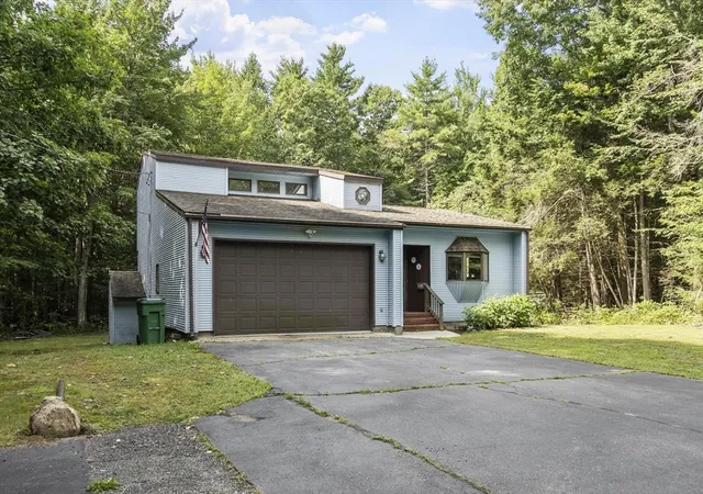 Photo 2 of Single family home for sale at 99 Baptist Comn Rd, Templeton, MA 01468 | MLS# 73562664 | Listing updated on 2026-09-21