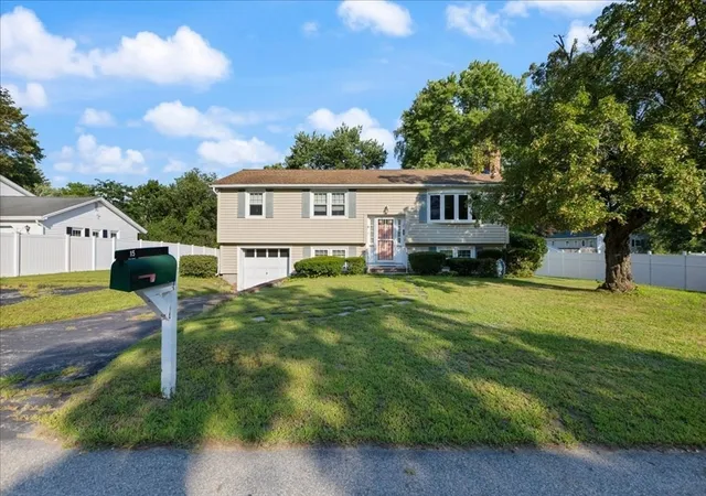 Photo 1 of Sale Pending at 15 Blue Jay Ave, Dracut, MA 01826 | MLS# 73563133 | Listing updated on 2026-09-10