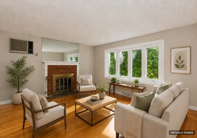 Photo 2 of Sale Pending at 15 Blue Jay Ave, Dracut, MA 01826 | MLS# 73563133 | Listing updated on 2026-09-10