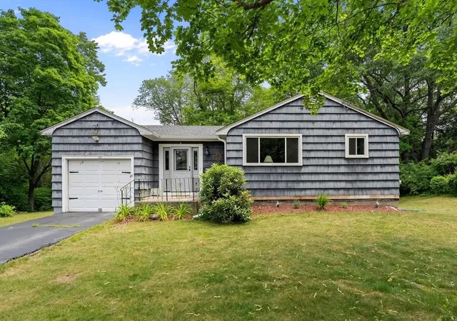 Homes for sale in Whitman, MA | 173 Alden Street, Whitman, MA 02382 | MLS# 73541173