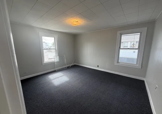 Listing Photo 5 - Condo for sale in building located at 223 Mechanic St, Leominster, MA 01550