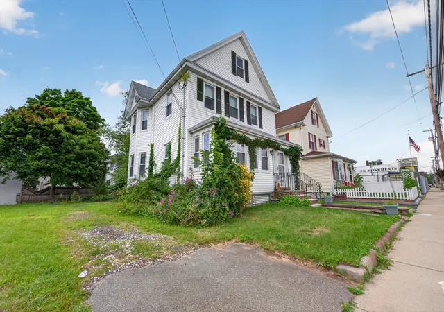 2nd image of 156 Broadway, Malden, MA 02148 | MLS# 73559004