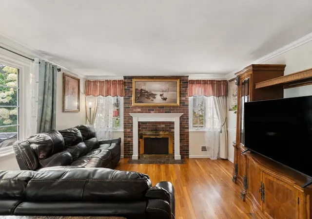 Photo 3 of Single family home for sale at 560 Worcester St, Wellesley, MA 02481 | MLS# 73566903 | Listing updated on 2026-09-28