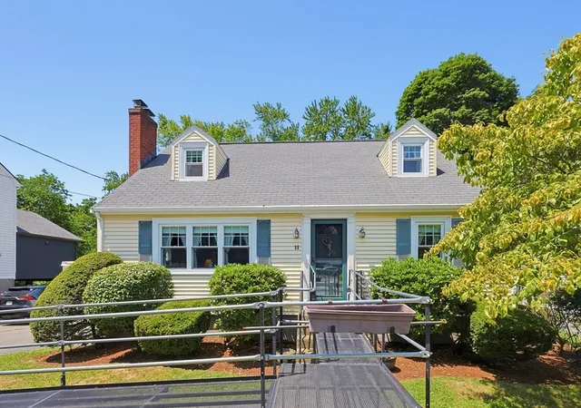 2nd image of 11 Bright St, Waltham, MA 02453 | MLS# 73547519