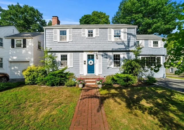 3rd image of 53 Sargent Rd, Swampscott, MA 01907 | MLS# 73562499
