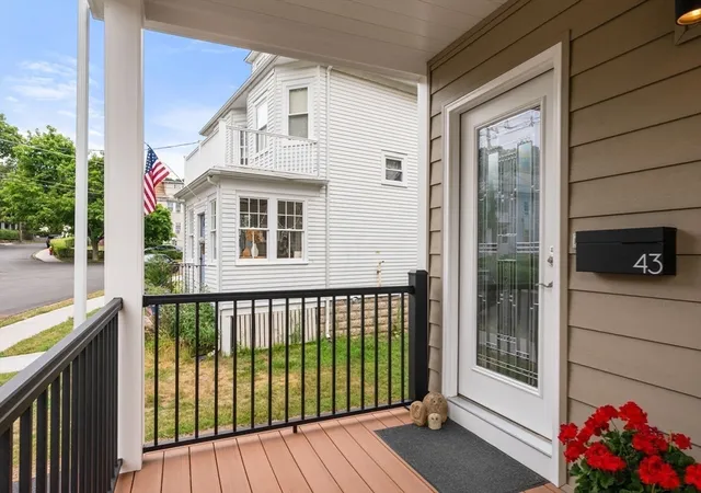 Homes for sale in Norwood, MA | 41-43 Elliot St #2, Norwood, MA 02062 | MLS# 73546188