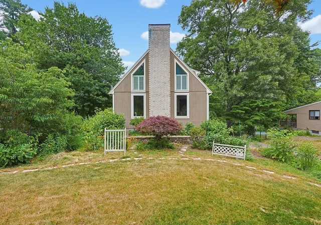 Homes for sale in Ashland, MA | 33 Brimstone Way, Ashland, MA 01721 | MLS# 73546098