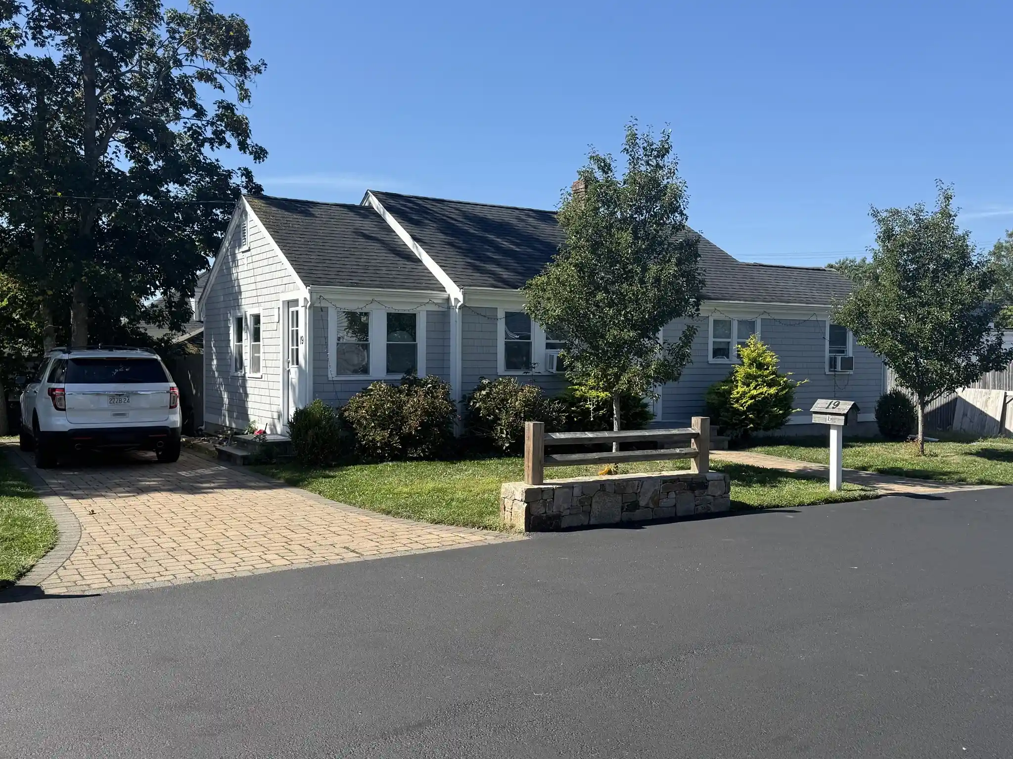 Photo 1 of Single family home for sale at 19 Spring St, Hyannis, MA 02601 | MLS# 73576508 | Listing updated on 2026-09-17