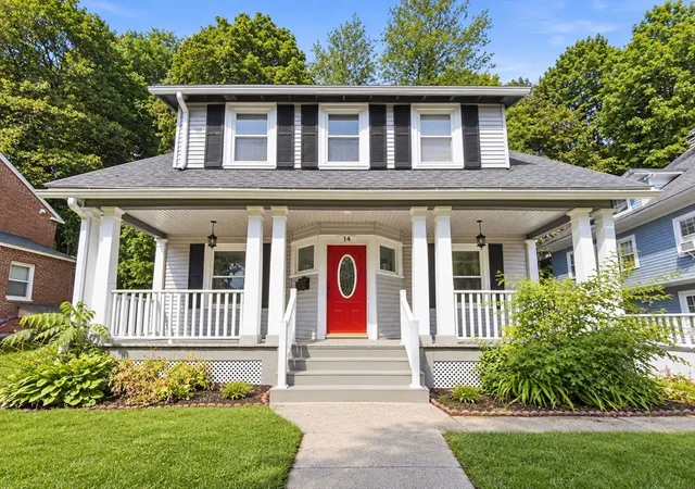 1st image of 14 Saint Elmo Rd, Worcester, MA 01602 | MLS# 73565532