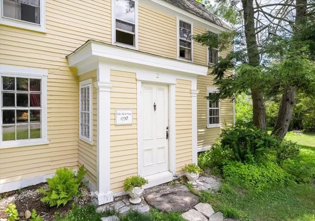 4th image of 2 Elm St, Boxford, MA 01921 | MLS# 73542606