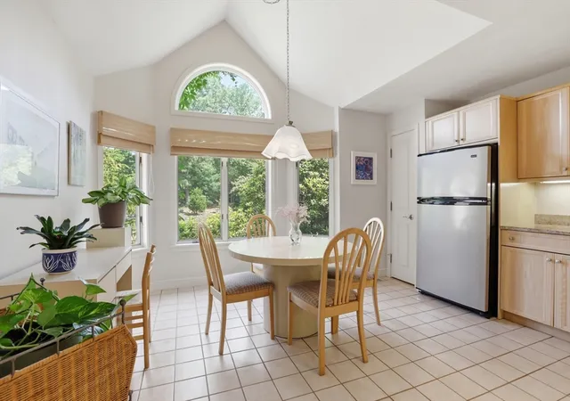Homes for sale in Winchester, MA | 7 Wainwright Rd, Winchester, MA 01890