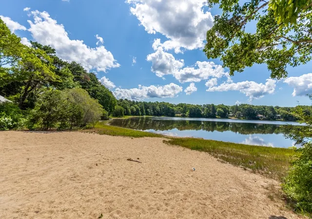 32nd image of 132 Williams Ave, Pocasset, MA 02559 | MLS# 73558494