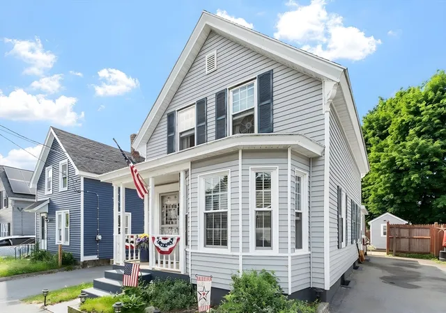 Homes for sale in Lowell, MA | 53 Corbett St, Lowell, MA 01852 | MLS# 73538072