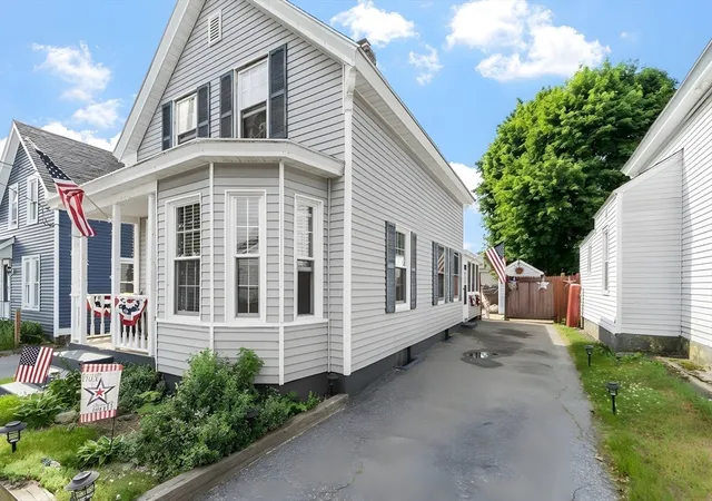 Homes for sale in Lowell, MA | 53 Corbett St, Lowell, MA 01852 | MLS# 73538072