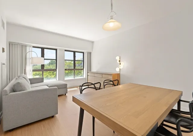 3rd image of 931 Massachusetts Avenue #606, Cambridge, MA 02139 | MLS# 73530646