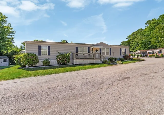 Homes for sale in Peabody, MA | 47 Washington St, Peabody, MA 01501