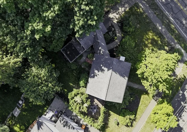 5th image of 1 Lexington St, South Hadley, MA 01075 | MLS# 73535850