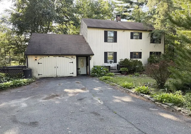 Photo 2 of Sale Pending at 51 Ridge Way, Sturbridge, MA 01566 | MLS# 73559298 | Listing updated on 2026-08-29