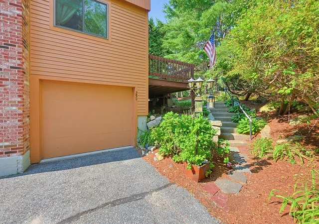 Photo 2 of Sale Pending at 25 Country Clb Ln #D, Milford, MA 01757 | MLS# 73562357 | Listing updated on 2026-09-01