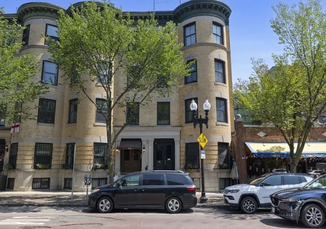 2nd image of 1692 Washington, Boston, MA 02118