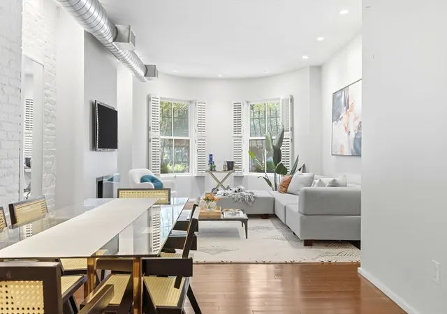 Photo 4 of Sale Pending at 1692 Washington #2, Boston, MA 02118 | MLS# 73559015 | Listing updated on 2026-09-30