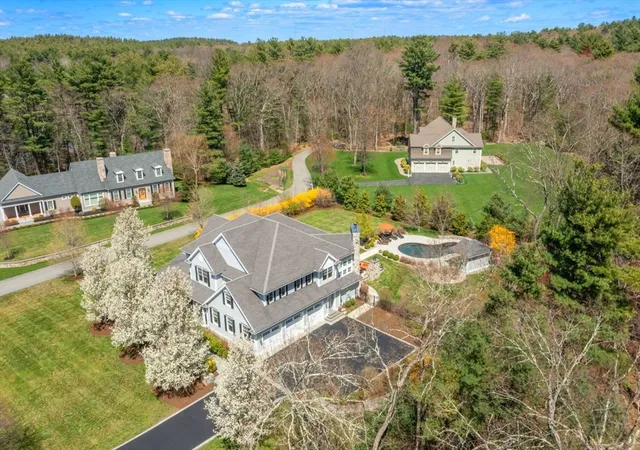 42nd image of 1 Betsy Ln, Dover, MA 02030 | MLS# 73509007