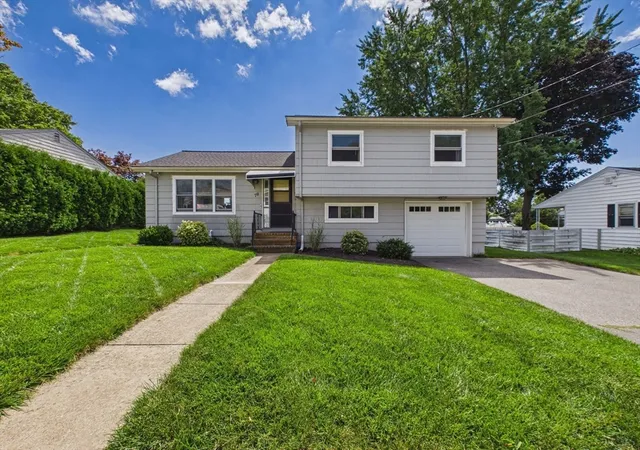 Photo 3 of Single family home for sale at 70 Fairmount St, New Bedford, MA 02740 | MLS# 73564494 | Listing updated on 2026-10-04