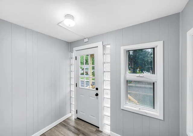 3rd image of 83 Rolf Ave, Chicopee, MA 01020 | MLS# 73548758