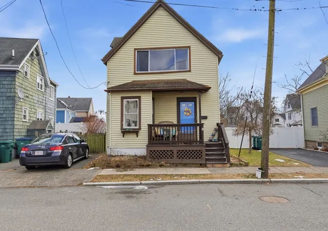 3rd image of 5 Floyd Ave, Lynn, MA 01904 | MLS# 73463890