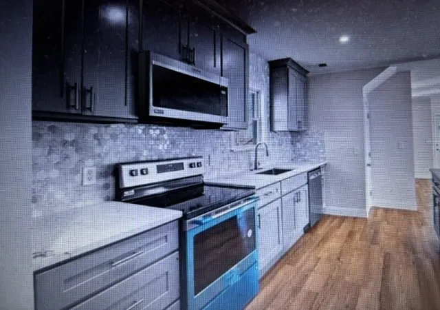 2nd image of 124 Glendower #2, Roslindale, MA 02131 | MLS# 73453377
