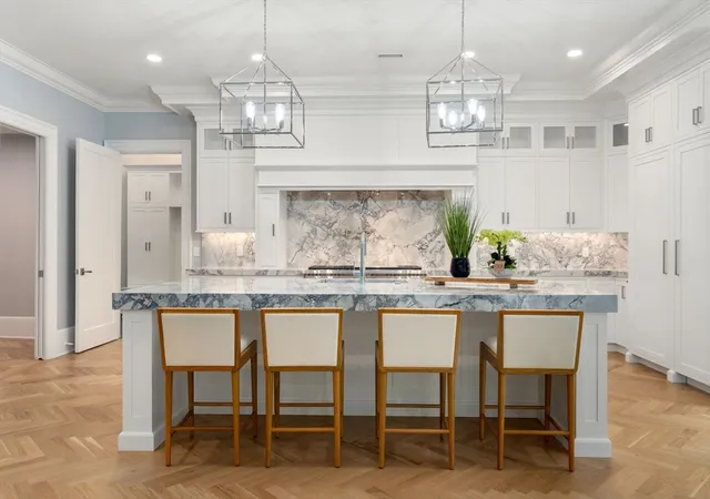 4th image of 196 Pond Road, Wellesley, MA 02482 | MLS# 73499334