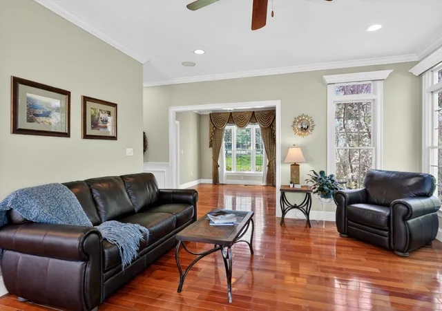 Homes for sale in Wrentham, MA | 18 Manchester Dr, Wrentham, MA 02093 | MLS# 73505788