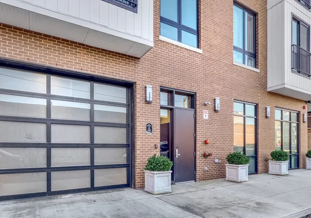 2nd image of The Vantage Point Condominiums, South Boston, MA 02127