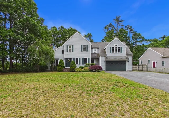 1st image of 119 Hathaway St, Wareham, MA 02571 | MLS# 73540463