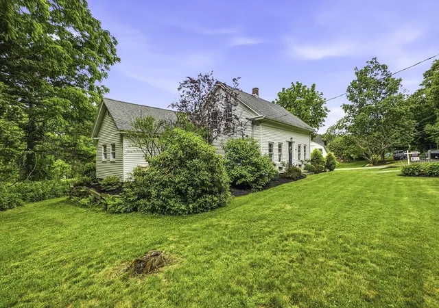 Homes for sale in Upton, MA | 149 Glenview St, Upton, MA 01568 | MLS# 73540194
