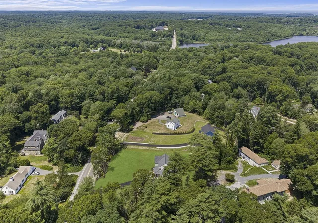 41st image of 330 Chief Justice Cushing, Scituate, MA 02066 | MLS# 73549806