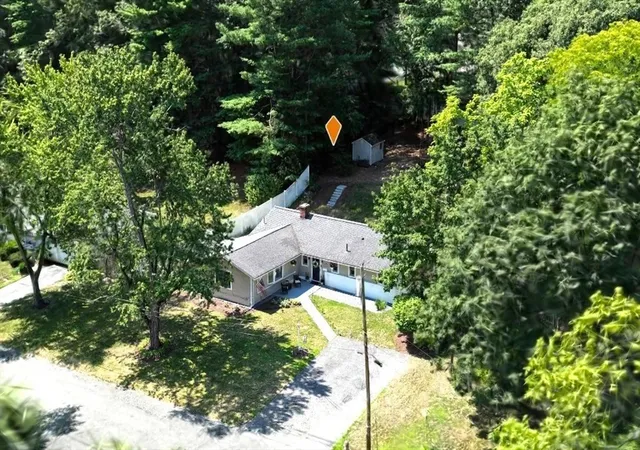 2nd image of 22 Corrine Dr, Framingham, MA 01701 | MLS# 73557367