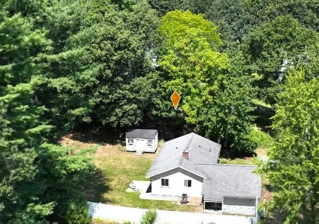 3rd image of 22 Corrine Dr, Framingham, MA 01701 | MLS# 73557367