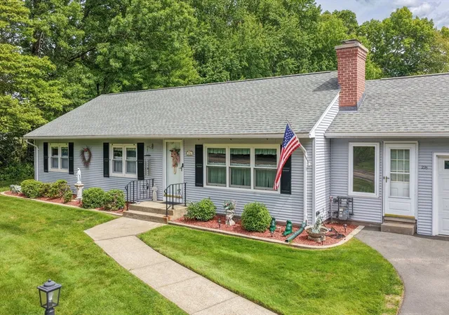 Homes for sale in East Longmeadow, MA | 296 Pease Rd, East Longmeadow, MA 01028 | MLS# 73530700