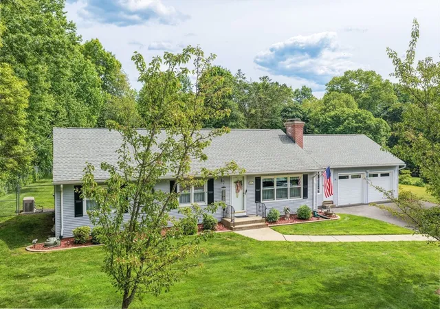 Homes for sale in East Longmeadow, MA | 296 Pease Rd, East Longmeadow, MA 01028 | MLS# 73530700