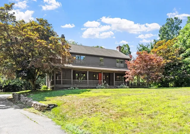 1st image of 261 West St, Lunenburg, MA 01462 | MLS# 73560731