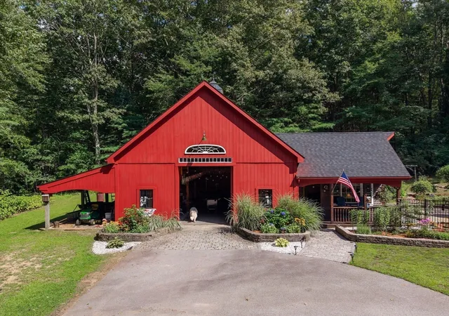 4th image of 4 Oscars Rd, Spencer, MA 01562 | MLS# 73568230